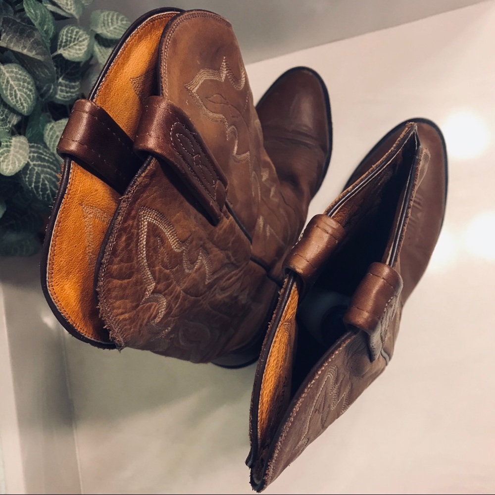 Lucchese 1883 Pointed Toe Cowboy Boots - Picture 9 of 9